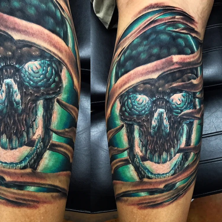 Color skull with torn-skin effect on the forearm