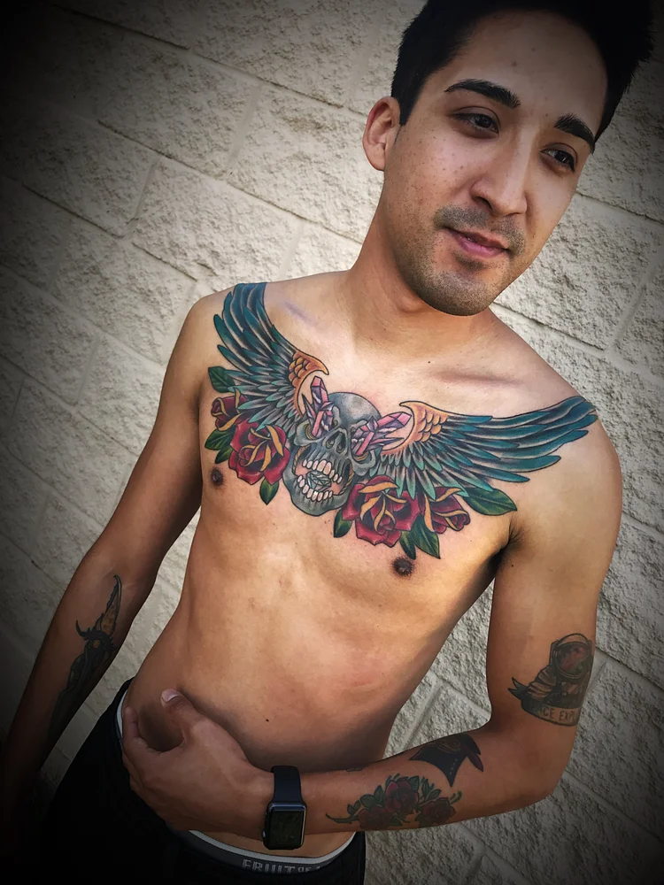 Color winged chest piece